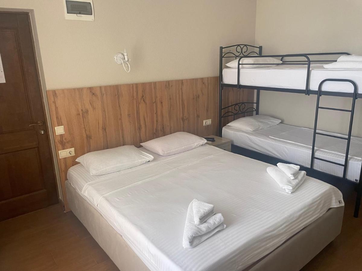 Leon Hotel New Athos Kültér fotó